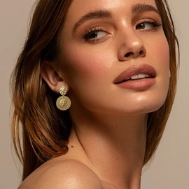 Dlknp Gold Clip on Earrings for Women Lion Head Embossed Vintage Dangle Drop Earrings