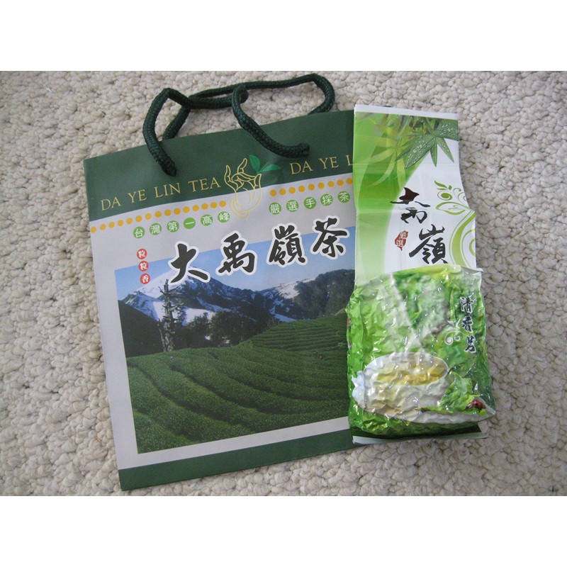 Taiwan High Mountain Tea Da-Yu-Ling random pick four seasons Green