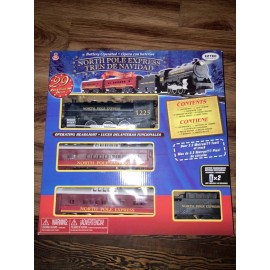 EZTEC NORTH POLE EXPRESS 29 PIECE CHRISTMAS RED TRAIN SET BATTERY OPERATED NEW