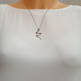 Kiara Jewellery 925 Sterling Silver Snake Pendant inlaid with Amber Stones On Sterling Silver 18" Italian Diamond Cut Chain.