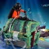 Aquarium Floating Diver Ornament Aquarium Decoration with Moving Treasure Chest