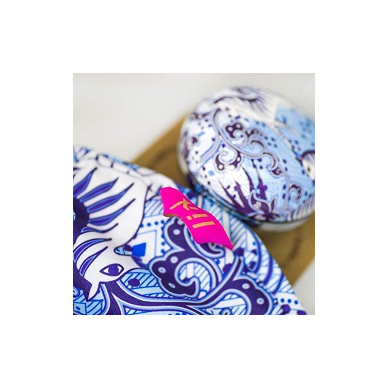 Liix Saddle Cover & Bicycle Bell Set Beauty, Catalina Estrada
