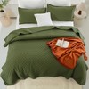 Andency Green King Size Quilt Bedding Set (106x96 Inch), 3