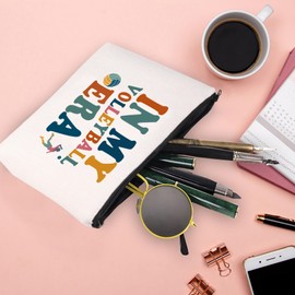 XYANFA Volleyball Makeup Bag Volleyball Team Gift Sports Team Gift Volleyball Coach Player Gift Volleyball Cosmetic Bag Volleyball Mom Gifts (VOLLEYBALL ERA)