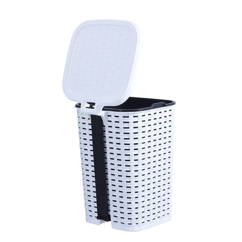 Superio Small Outdoor Trash Can with Lid for Dog Poop