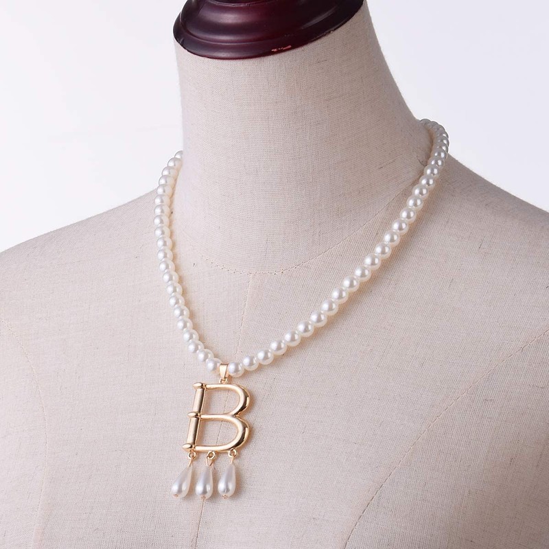 GRACEART Anne Boleyn Faux Pearl Necklace (Style-01 (necklace))