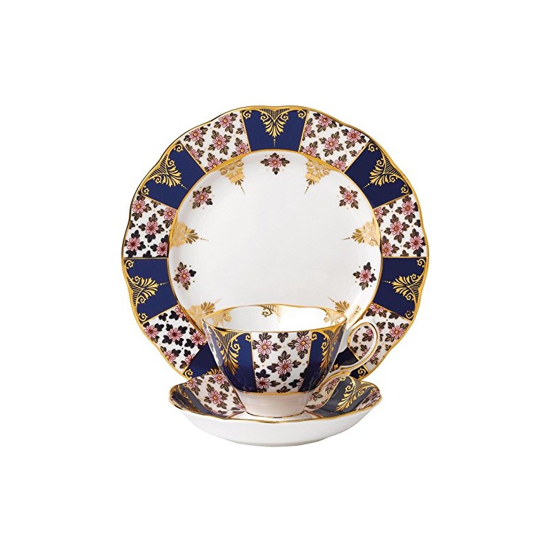 Royal Albert 100 Years 1900 (Teacup, Saucer & Plate 8"),