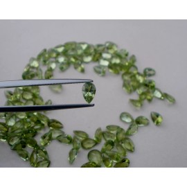 pinnaclediamonds Peridot Pear Natural Loose Faceted Gem 6x4mm