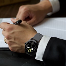 BISONSTRAP Silicone Watch Bands, Slim Watch Straps with Quick Release, 22mm, Grey with Black Buckle