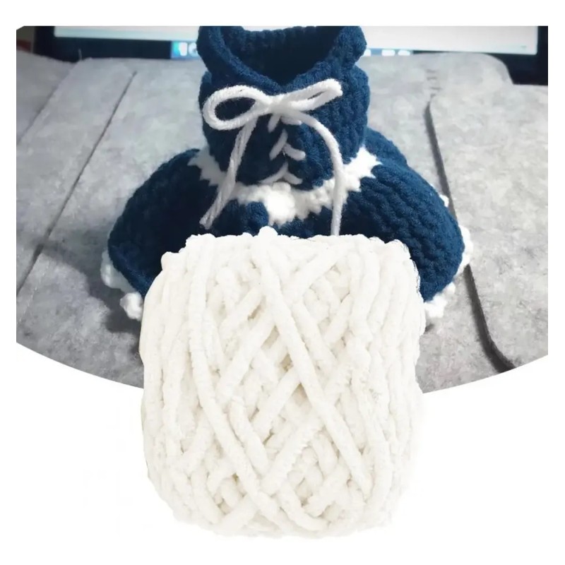 Mx Chunky Wool Needle Knit Blanket