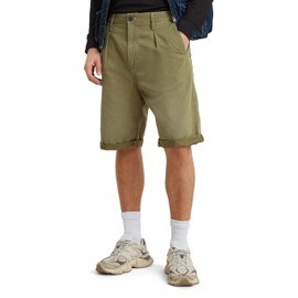 Pleated chino short