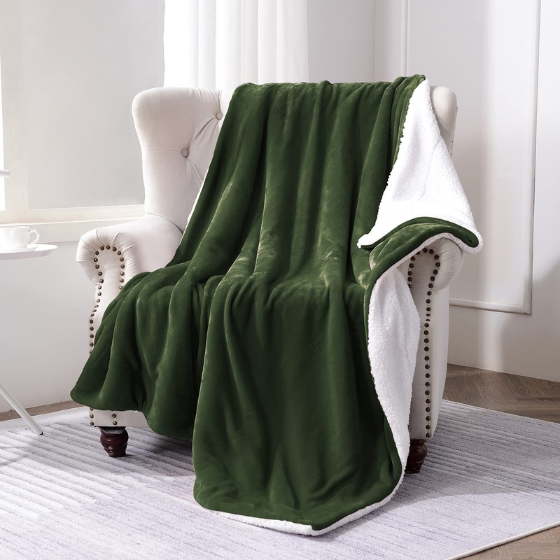 SOCHOW Sherpa Fleece Throw Blanket, Double-Sided Super Soft Luxurious Plush