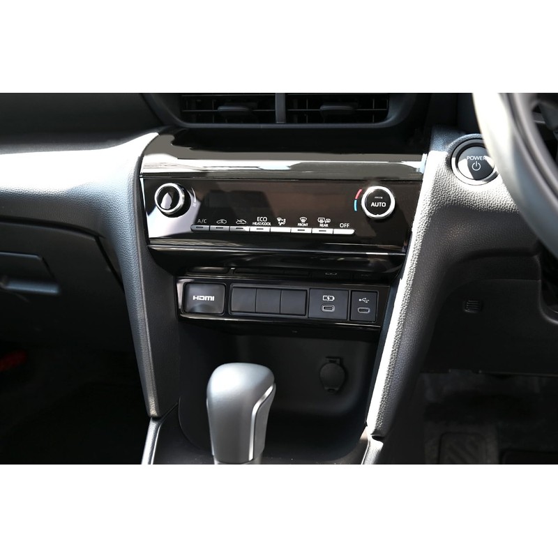 SecondStage T772BLK Toyota Yaris Cross Center Garnish Roar (January 2024~)
