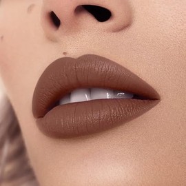 Beauty Creations Tease Me  Labial en barra mate (Waiting For You)  Pigmentación intensa y fórmula ligera con aceite de jojoba                         