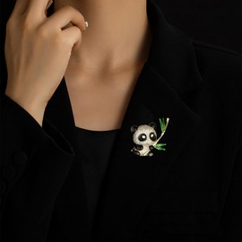 TseenYi Panda Brooch Pin Gold Panda Bamboo Brooch Panda Coat Pin Cute Panda Lapel Pin Casual Animal Cardigan Clip Clothing Brooches Decorative Metal Pin Backpack Pin, Copper alloy