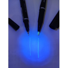 Diwimiki Dual Tip Invisible Ink Marker Pen, Fine Tip 0.7 mm & 1.5 mm Water Based Invisible Securitas Uv Pen for Paper,Skin,Wood,Leather,Plastic,Cloth,Ceramics, Glass, Metal - Pack of 2