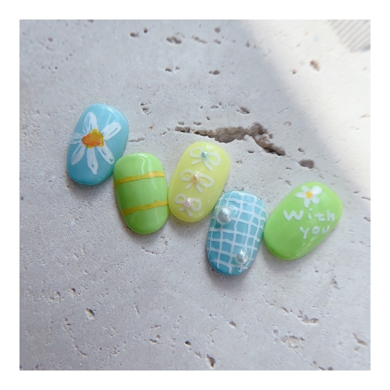Doodle Daisyꕤ - Short Almond / 낙서데이지ꕤ - 숏아몬드