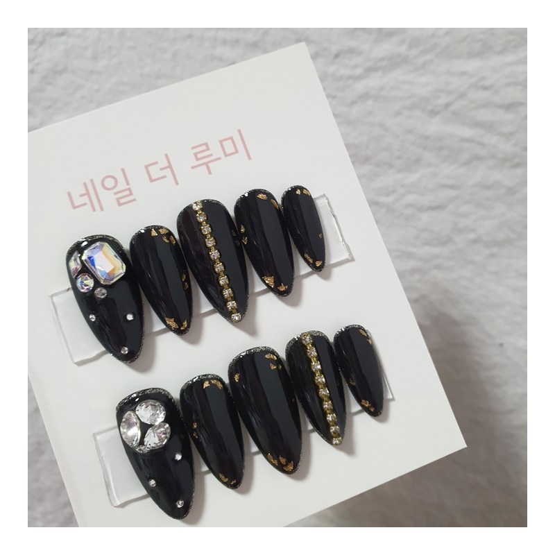 Chic black nails Handmade nail tips - long stiletto /
