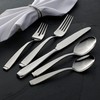 Oneida T1037020AWMM Parkdale 20-Piece Flatware Set