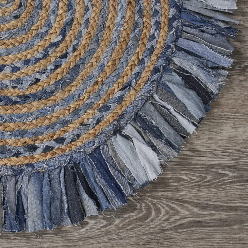Homeroots 4' Blue And Beige Hand Woven Round Rug