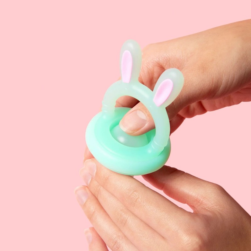 Vesta Baby Soft Silicone Fruit Food Feeder & Teether -