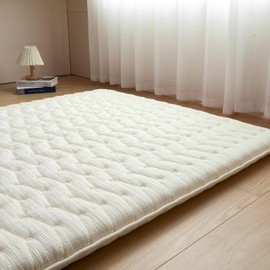 Vibe bear Premium Foam Japanese Futon Floor Mattress Queen Size 60"x 80",100% High Density Foam Comfortable Floor Mattress,3.5" Thicken Foldable Sleeping Pad,Dormitory Tatami Mat(White)