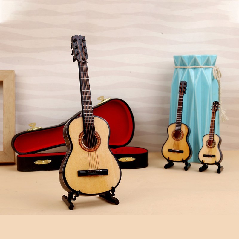 Guitar Model Lifelike Decorative Wooden Miniature Guitar Ornament for Christmas