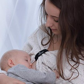 NursElet Nursing Bracelet, Hands-Free Shirt Holder Becomes Your Reminder Bracelet, Multifunctional, Pumping Mom Essential, Breastfeeding Helper, Must Have Baby Product
