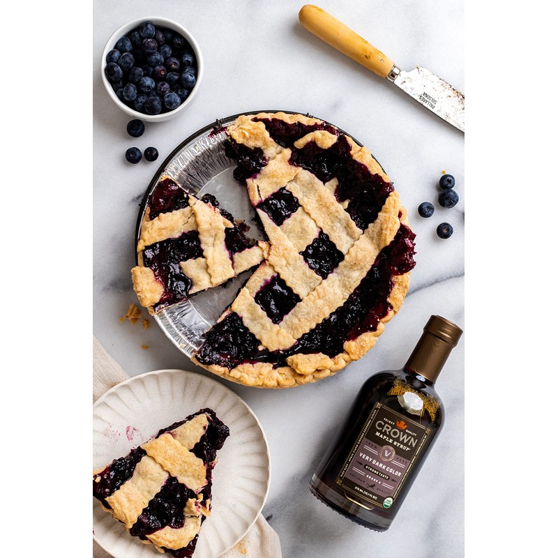 Crown Maple Very Dark Color Strong Taste Organic Maple Syrup,