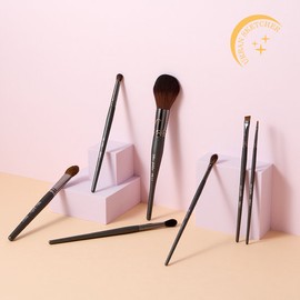 Urban Sketcher Diagonal Eyebrow Brush EBB L1 / 어반스케쳐 사선 아이브로우 눈썹 브러쉬 EBB L1