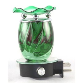Night Light Aroma Plug in Oil Warmer with Free Fragrance Oil, and One (1) Replcement Light Bulb