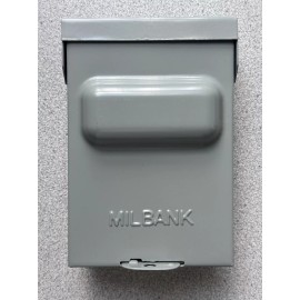 MILBANK NEW MILBANK U3832 30 AMP 240 VOLT FUSIBLE 1 PHASE 3HP AC PULL OUT DISCONNECT 3R