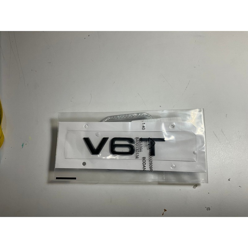 Espectronix - V6T Black Glossy Front Rear Fender Black Emblem