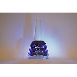 Theons nail lacquer 96