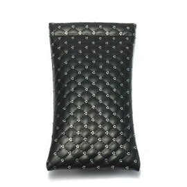 [dot knot] サングラスケース おしゃれ キルティング メガネケース コンパクト ばね式 18cm x 9cm (ブラック・ピンク) スタッズ付き (ブラック) mgt21