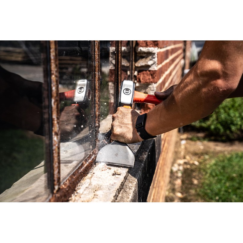 Crescent 4" x 7-1/2" Brick Chisel - CBCH40