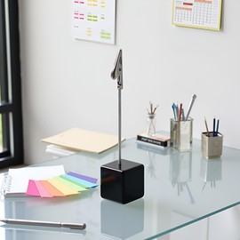 4Pcs Memo Clip Holders Stand with Alligator Clasp Pictures Card Paper Note Clip for Office Home Use Desk Accessories and Workspace Organizers
