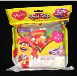 Play-Doh 15 Piece Multi-Colored Valentines Bag Treat Without The Sweet Play-Doh