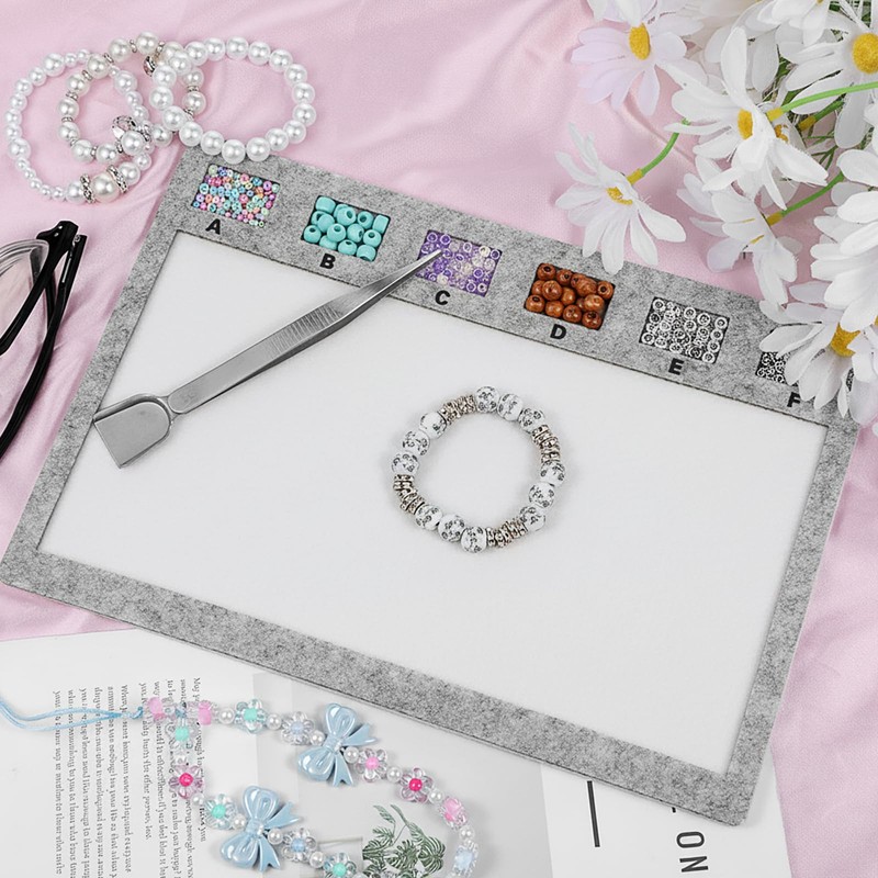 Bead Mat with Bead Scoop and Tweezers, 11.4x8inch Beads Design