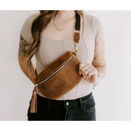 Genuine Leather Fanny Pack Crossbody Bags for Women Fashion Sling Purse Shoulder Bag Leather Causal Chest Bum Bag Brown Cross Body Purse