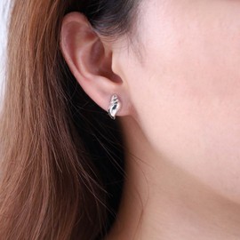 Inilbran Boho Shell Earrings Silver Shell Stud Earrings Vintage Shell Earrings Minimalist Shell Earrings Jewellery for Women and Girls, Zinc, No Gemstone