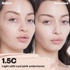 Kosas- Corrector Mini Revealer maquillaje de cobertura media, oculta ojeras