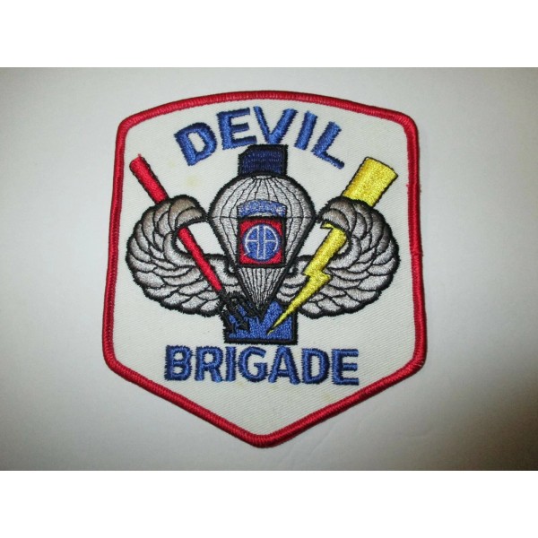 e0368 Original US Army 1980s 90s 82nd Airborne Devil Brigade