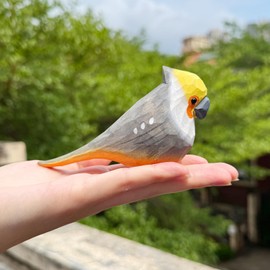 LWINGFLYER Hand Carved Wooden Parrot Statue – Unique Hand-Painted Bird Sculpture, Natural Home Décor Gift for Bird Lovers, Bird Statue Craft Carved Collectible (Gray)