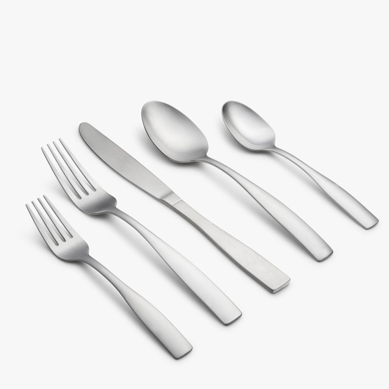 Cambridge 263K7CSLG31 Madison 62-Piece Flatware Set With Oak Tray