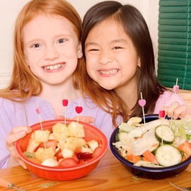 Pack of 200 Wooden Cocktail Picks, BetterJonny Heart-Shaped Cocktail Picks, Handmade Fruit Sticks, Wooden Finger Food Party Picks, Bamboo Toothpicks with Decoration for Finger Food, Barbecue, Fruit,