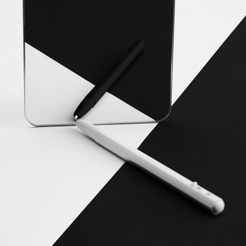 Monami [Monami | Free Engraving] 153 Black & White