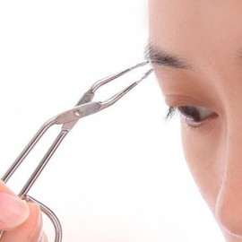Silver Stainless Steel Eyebrow Scissors Tweezers, Flat Tip Tweezers，Shave And Hair Removal, Scissor Tweezers Eyebrows Shaped Tool For Lady Women Men