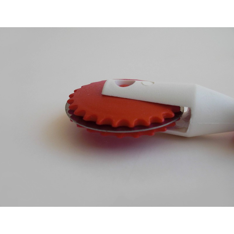 Tredoni 1.6" Dough/Ravioli Stamp Cutter & Sealer Wheel - 4cm