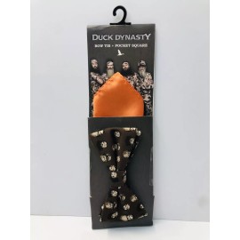 Duck Dynasty Bow Tie with Heads and Pocket Square Combo